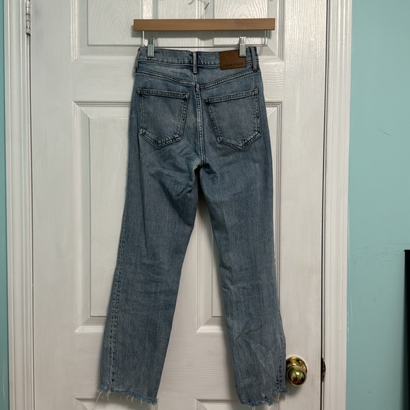 Aritzia Denim Forum The Arlo High Rise Straight Jean - Picture 2 of 3